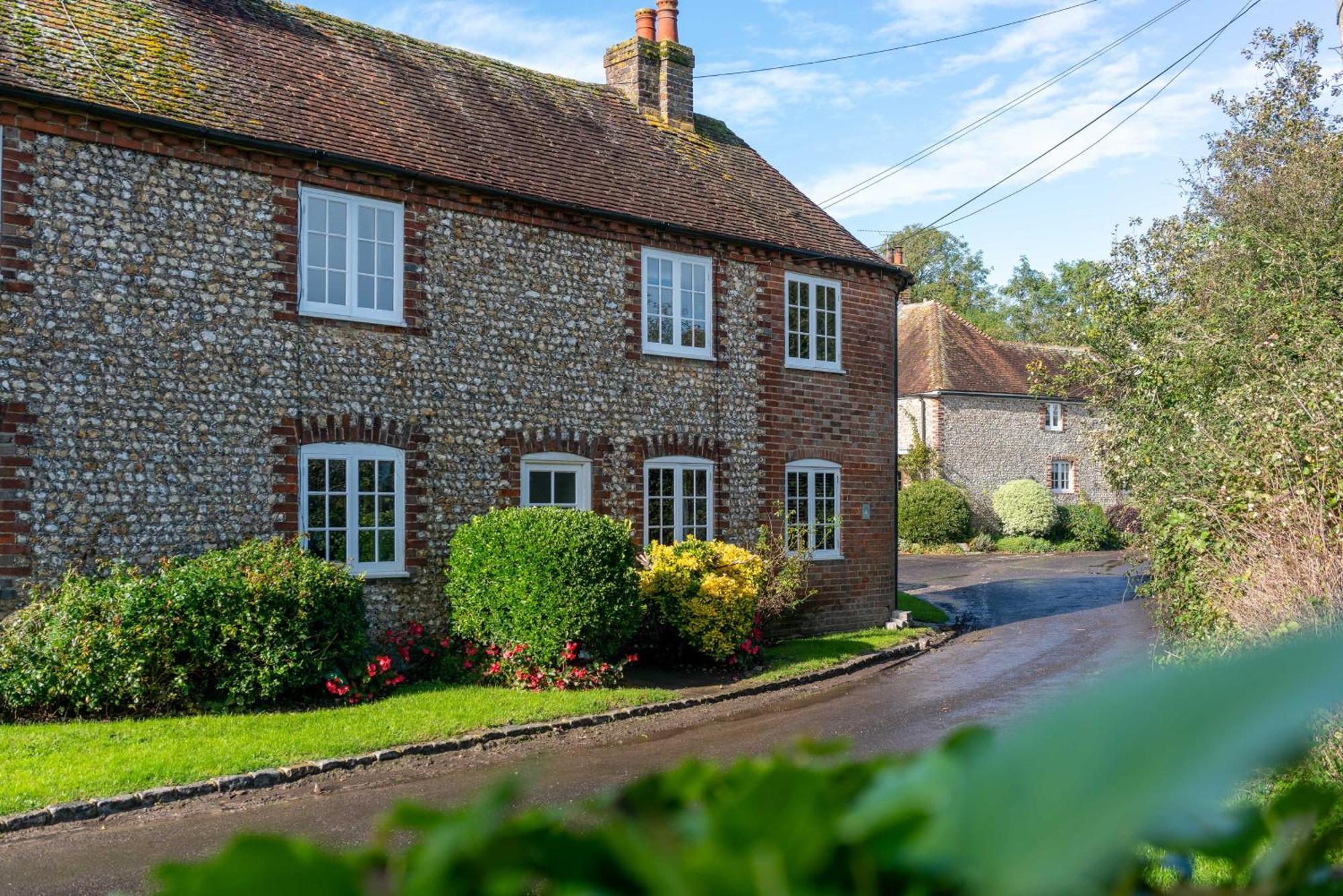 The Royal Oak Inn Chichester Exterior foto